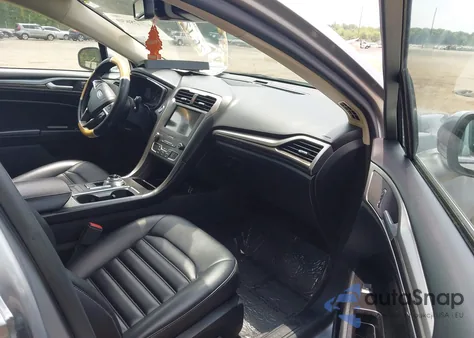 2020 Ford Fusion Sel z USA, uszkodzony, nr VIN 3FA6P0CD5LR193325